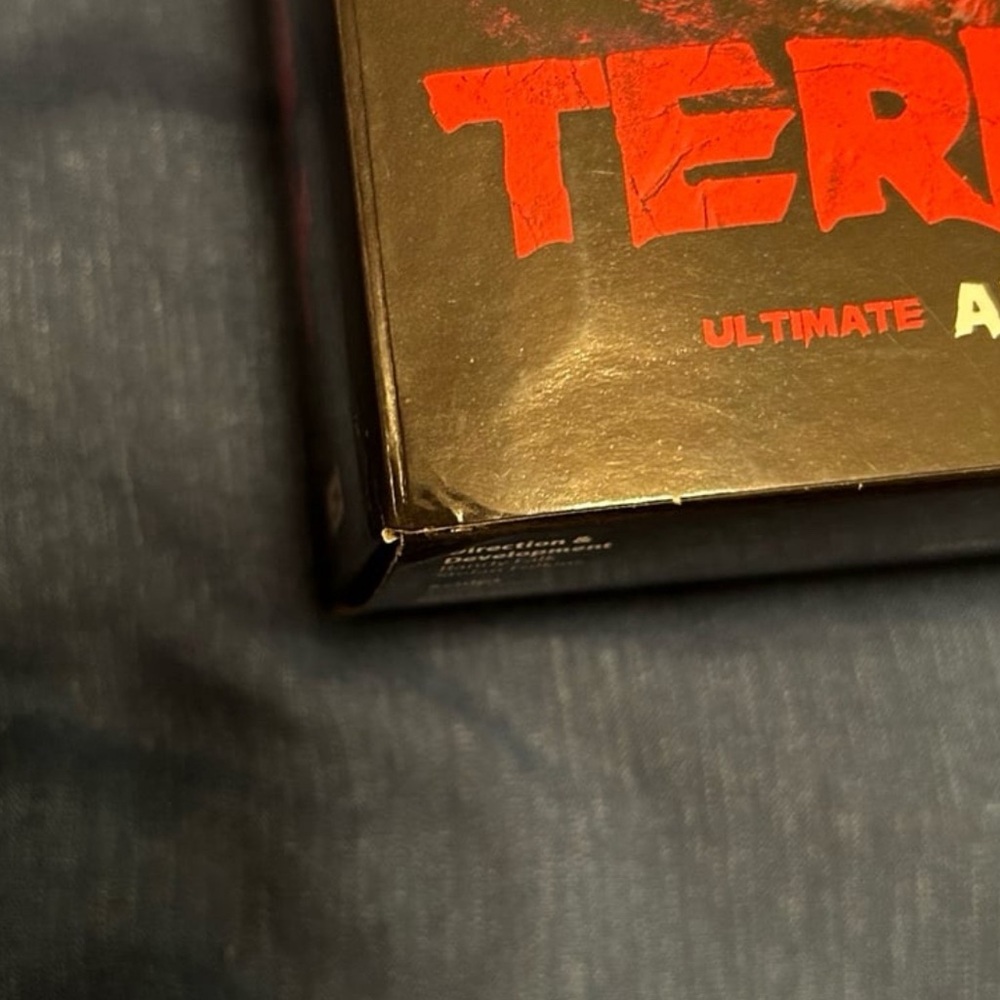 NECA Terrifier 2 Art the Clown - Picture 5 of 12